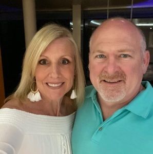 Meet your Posher, Laurie